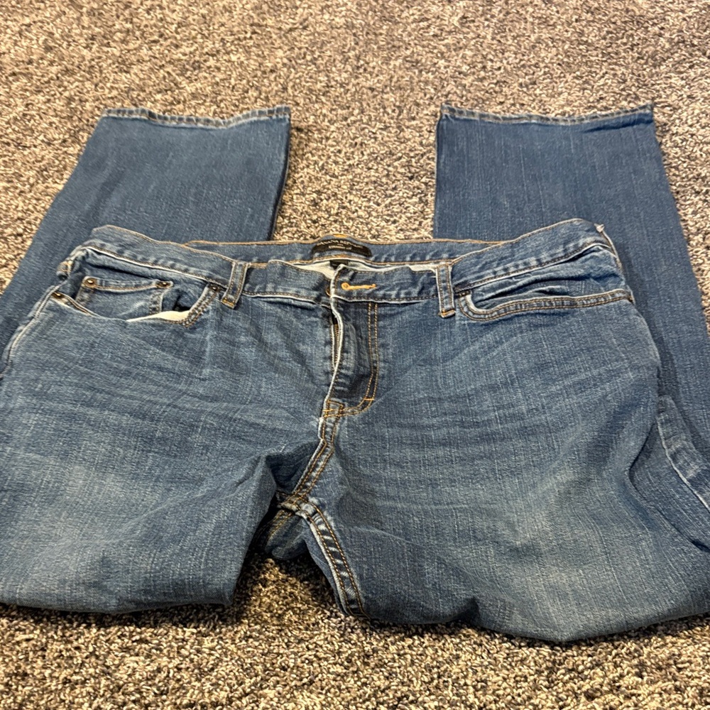 Men’s Banana Republic Straight Fit Jeans in Medium Blue 38 x 32